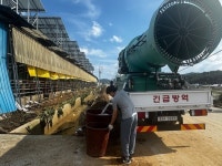 [재난 덮친 경남] 도, 산청 청현마을 딸기 농가 피해 복구 본격화