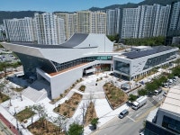 진해아트홀 도서관 공간 조정 갈등 일단락