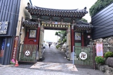 경남 속 작은 베트남 13년째 이주민 법회 여는 창원 금강정토사