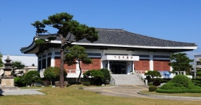 [박물관에 놀러가자] 37. 두 사람 집념이 이룬 거창박물관