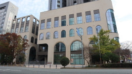 녹지 없애고 진입로…창원 대형 생활형숙박시설 특혜 논란