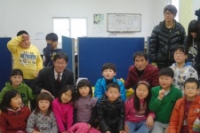 설명절 맞아 직원성금 모아 지역아동센터 방문