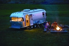 블루버드엔터프라이즈,  캠핑 트레일러 에어스트림 국내 런칭