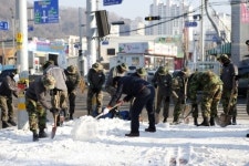 칠곡군, 주택가 이면도로 등 제빙작업 실시