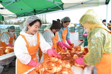 중랑구, 민·관 합동 ‘사랑의 김장 나눔 릴레이’ 진행