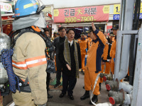 양복완 경기도부지사, 의정부 제일시장 찾아 소방안전 현장점검