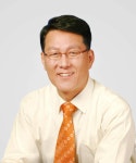 신창현 의원, 국토위 위원 사임…“시장 등에 파장이 컸다”