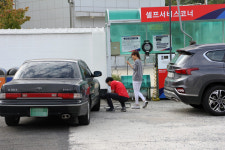황전주유소, 운전자 안전 위한 셀프서비스 코너 운영
