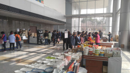 성남시 시청서 개성공단 입주기업 특판전 열려