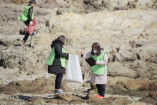 (사)부산녹색연합, 부산 구덕포 바다정화 실시