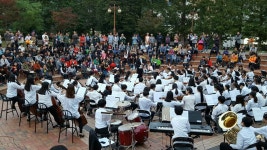 부산교문청소년오케스트라 광장음악회 개최