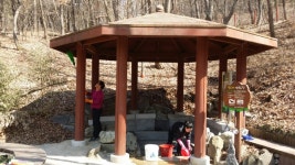 수원 장안구, ‘세계 물의 날’맞이 약수터 정비