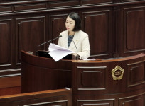 이정화 부산시의원 “동물보호에 앞장서겠다”