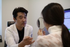 상안검·하안검수술 등 중년눈성형, 맞춤 수술 계획 수립돼야