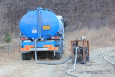 고성군 상수원 보호지역에 축산 액비 방류