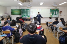 한대희 군포시장, 초등학교 1일 명예교사