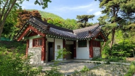 백사면, 천년고찰 영원사 화장실 개방형 화장실로 지정