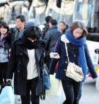 수원버스터미널 강추위속 귀경길