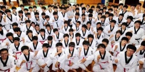 [포토] 우리가최고! 수원 동원고등학교 태권도부