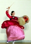 교정의 날 흥겨운 우리춤 공연