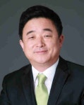도 평생교육사업, 어르신들 찬밥 대접