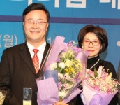 김성제 의왕시장ㆍ곽상욱 오산시장, 2013 대한민국 CEO리더십 대상