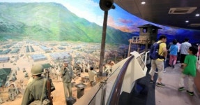 한국전의 상처 품은 아름다운 섬… 아! 거제도