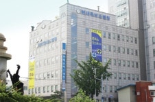 현대유비스병원 또 불법 대형현수막