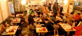 치킨 본좌 수원 통닭골목을 아시나요?