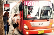 무정차 발동동… 출근길 진땀길