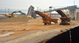 불·탈법 판치는 평택당진항 모래전용부두