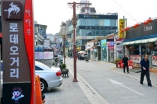 예전과 다른... 한산한 로데오거리