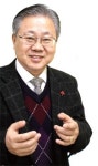 힘들 때 도움 준 군포 주민들에… 평생 사랑보답