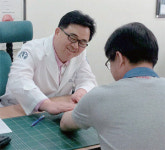 원광대 산본병원, 외국인 노동자·새터민 무료 건강검진