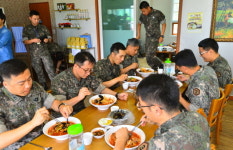 3군사령부 지역경제살리기 동참