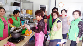 동두천시 상패동 새마을부녀회 밑반찬으로 행복 전달