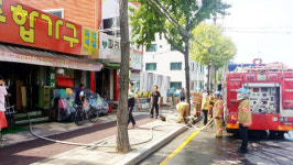 [속보] 수원 권선구 가구업체서 불… 에어컨 실외기서 발화 추정