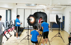 서울소년원 고봉문화예술봉사단, 용산구 쪽방주민 장수사진 촬영 봉사