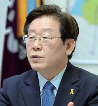 “조선족이 애낳는 기계냐”… 이재명 성남시장, 김무성 발언 비판