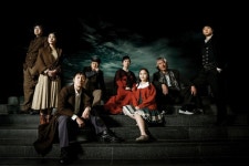 경기도립극단이 21세기 상징주의 무대로 풀어놓은 헨리 입센의 <들오리>