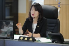 정계숙 동두천시 사회복지사협회장 소외 계층의 울타리 함께 만들어요