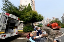 해군2함대 고충 아파트 화재대비 미관군 합동 훈련