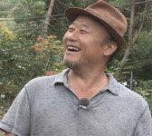 ‘나는 자연인이다’ 인적도 드문 산중에서 병아리 아빠로 살고 있는 산사나이