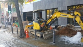 인천 부평구 십정동 인천교통공사 인근 상수도관 파열… 수십여 가구 2시간 단수 등 불편