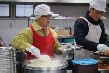 조병돈 이천시장 경로식당 위문 배식봉사