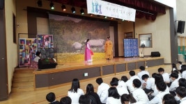 화성 정남중학교, 어버이날 맞아 마당극 효녀심청 관람