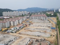 철거공사 3주째… 먼지ㆍ소음ㆍ악취 괴롭다