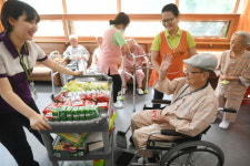 [호국보훈을 되새기다] 6ㆍ25전쟁 67주년 앞둔 수원보훈요양원