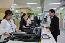 포천, 11일부터 민원실 내 스탠딩 오피스(Standing-Office) 도입ㆍ운영