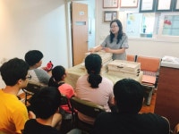 군포 당동청소년문화의집, 성민재가노인복지센터에 목공예 쟁반 기증
